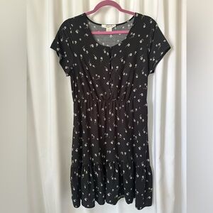 Passport Black and White Floral Midi Dress (890)